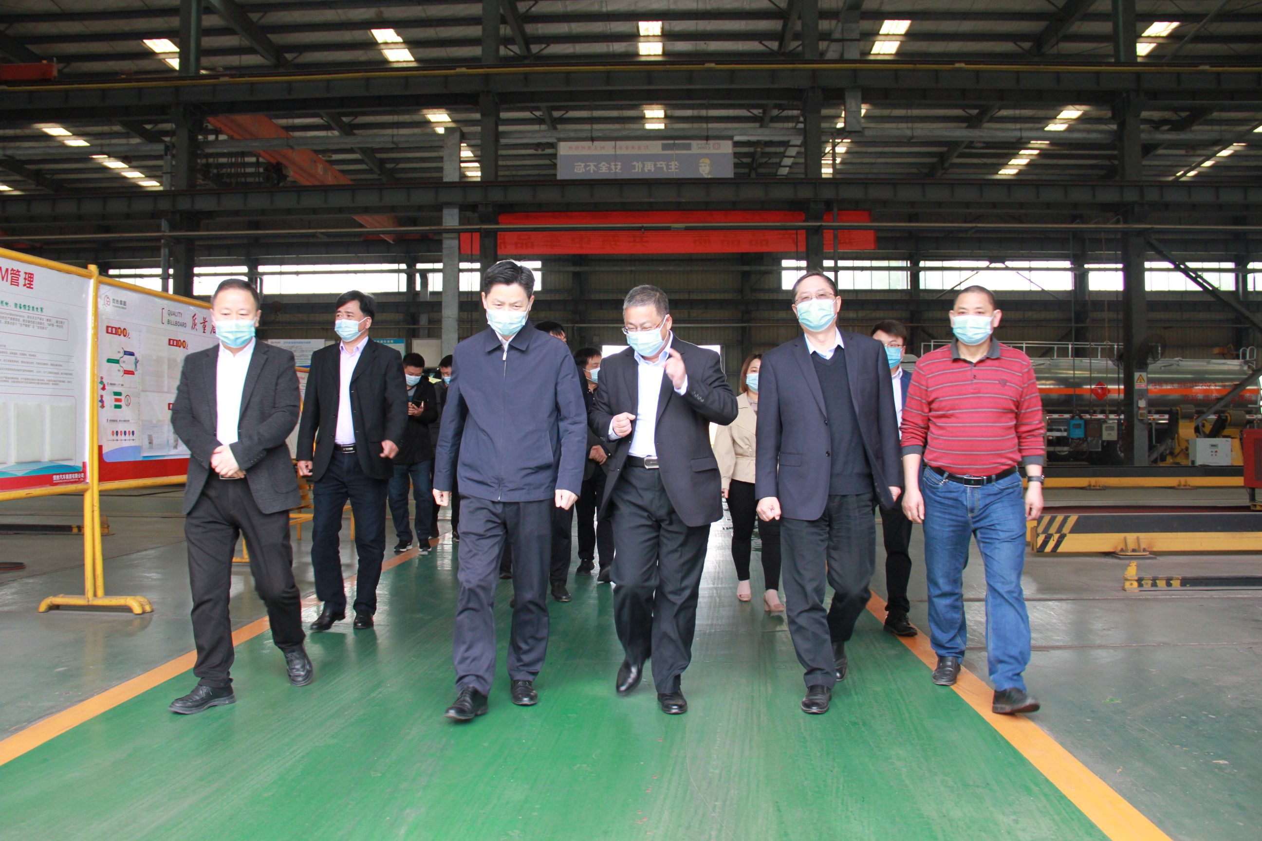防疫情，促生產，市委常委副市長甘國棟一行蒞臨楚勝調研